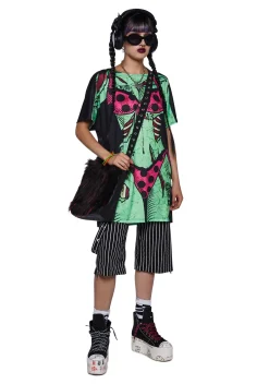 Trickz N' Treatz Tops|Plus*Beastly Babe Bikini Body Short Sleeve Tee
