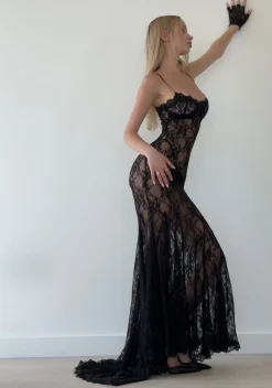 Widow Dresses*Blind Intuition Maxi Dress - Black
