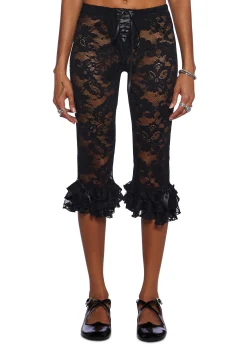 Sugar Thrillz Bottoms|Plus*Daring Love Lace Capri Pants - Black