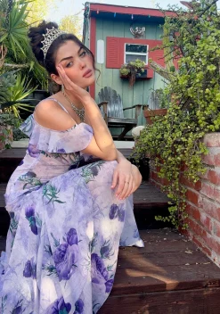 Widow Dresses*Fairytale Moment Maxi Dress