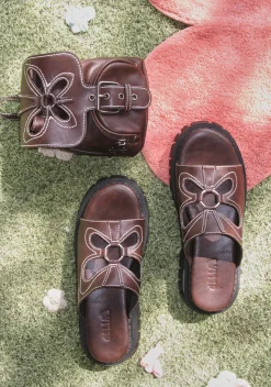 dELiA*s by Dolls Kill Sandals|Flats*Feeling Good Platform Slides - Brown