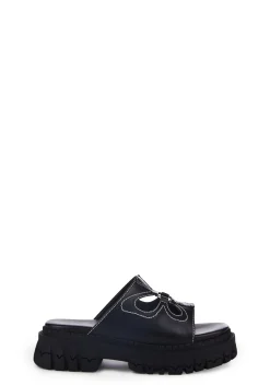 dELiA*s by Dolls Kill Platforms|Sandals*Feeling Good Platform Slides - Black