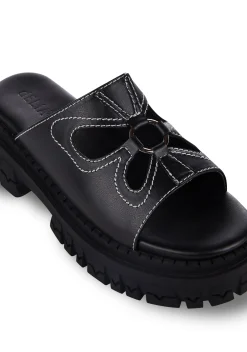 dELiA*s by Dolls Kill Platforms|Sandals*Feeling Good Platform Slides - Black