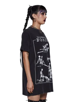 Trickz N' Treatz Tops|Plus*Guide To Boning Graphic Tee