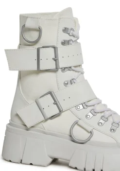 Club Exx Boots*Low Traitor Boots - White