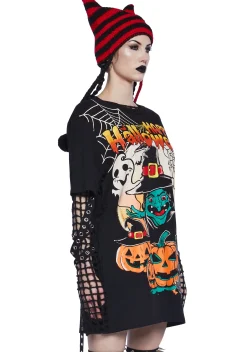 Trickz N' Treatz Tops*Nightmare Greetings Graphic Tee