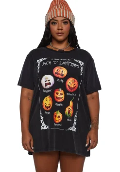 Trickz N' Treatz Tops|Plus*Plus Mood Board Graphic Tee