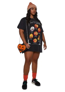 Trickz N' Treatz Tops|Plus*Plus Mood Board Graphic Tee