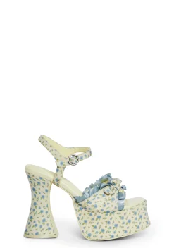 Sugar Thrillz Platforms|Sandals*Southern Swoon Platform Sandals
