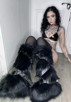 Widow Boots|Platforms*Wild Instincts Faux Fur Boots - Black