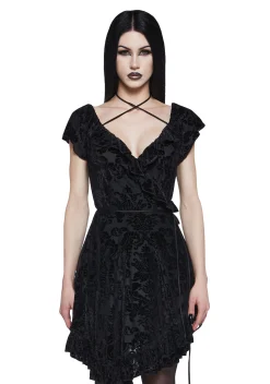 Widow Dresses|Plus*Wildflower Dreams Wrap Dress - Black